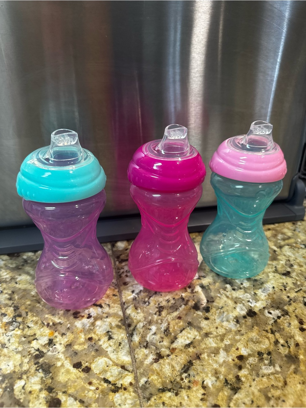 NUBY / Set of 3 Clock-It Soft Spout Toddler Sippy Cups - Pink, Teal, Magenta